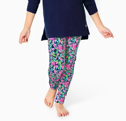 Lilly Pulitzer UPF 50  Luxletic Girls Mini Weekender Legging - Low Tide Navy Garden Variety