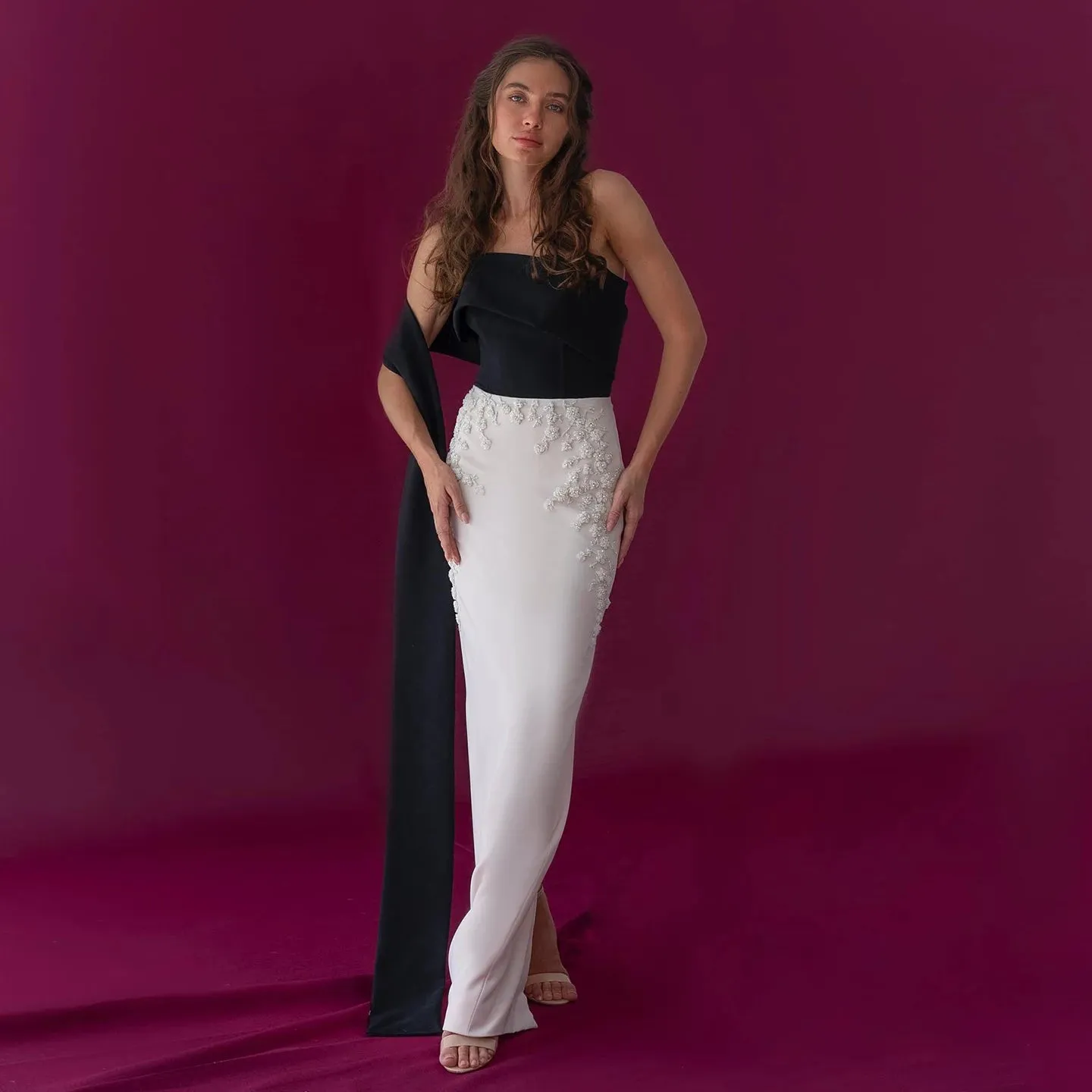 Luxury Beaded Strapless Evening Dress with Cape