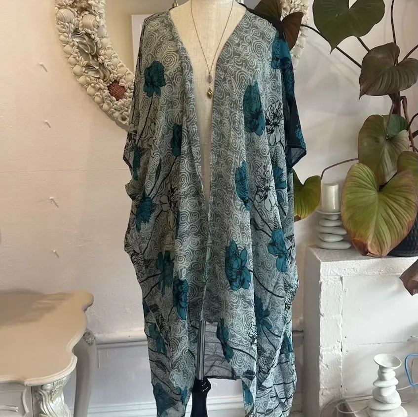 Silk Cape – Teal