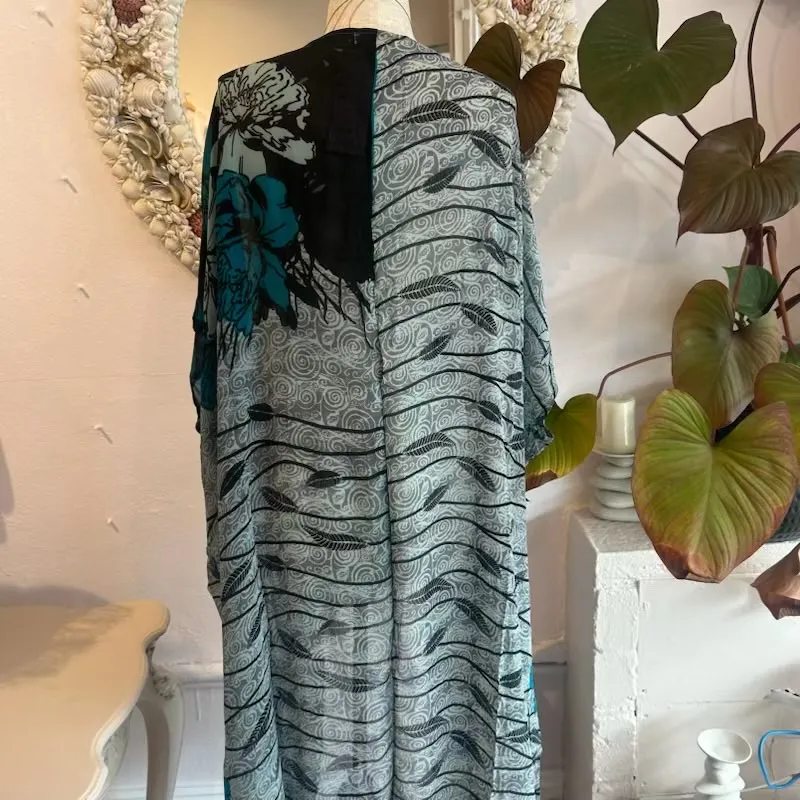 Silk Cape – Teal