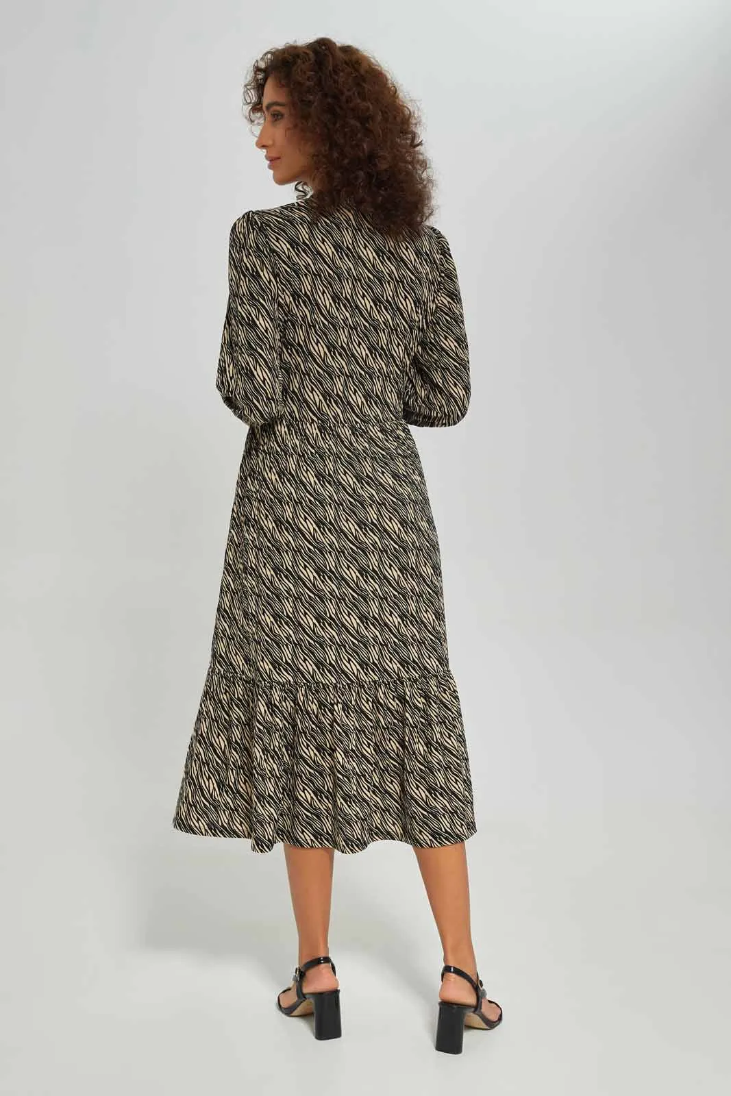 Women Black And Beige Tiered Midi Dress