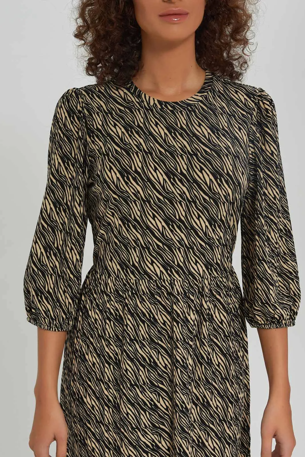 Women Black And Beige Tiered Midi Dress